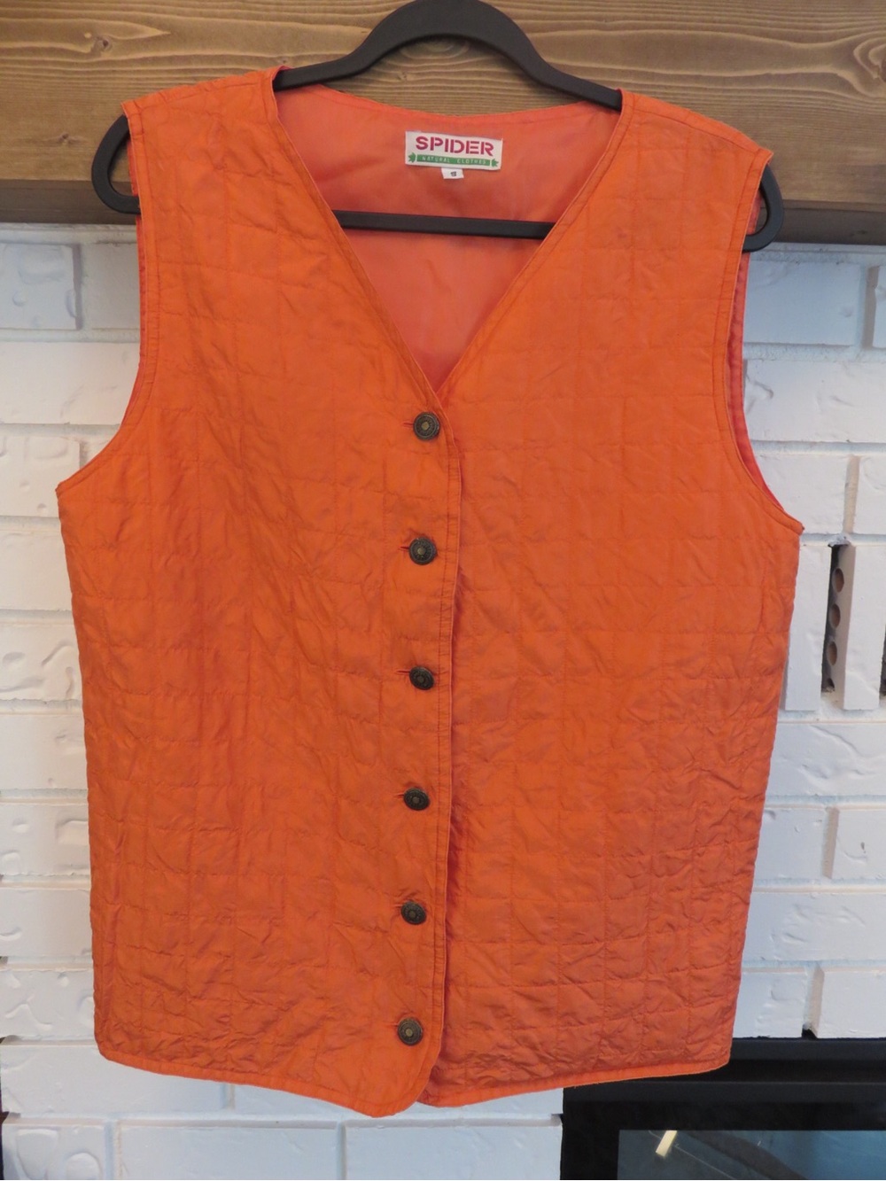 Vintage Spider 100% Silk Quilted Orange Vest Boho Cottagecore - Picture 2 of 11